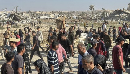 联合国秘书长：“无法接受”巴勒斯坦人冒着生命危险领取食物