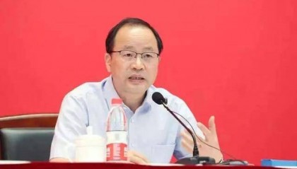 中央批准，何光彩任北京大学党委书记