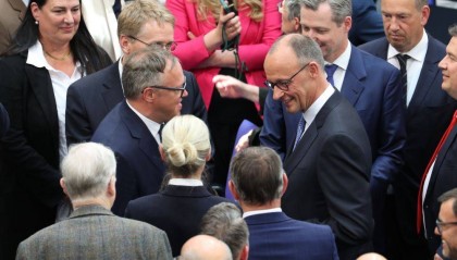 德国选出新总理 默茨是谁？