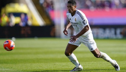 皇马巨变！阿隆索官宣贝林厄姆位置调整，告别10号位背后有何玄机？