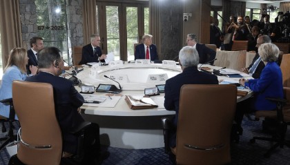G7发表联合声明，不准改变南海现状，不到24小时，中方接划下红线 ​