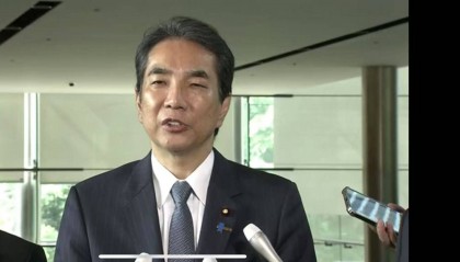 “家里米多到能卖”言论遭批后，日本农林水产大臣递交辞呈