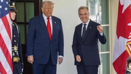 事先没有传出半点消息!特朗普突然宣布,对外释放信号强烈