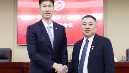 刘国梁主动辞去中国乒协主席职务