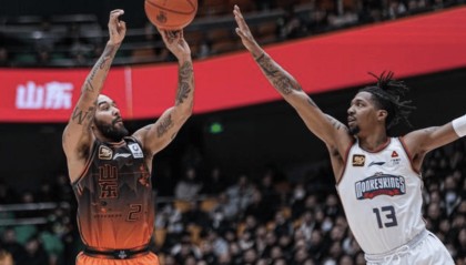 摩尔:感谢邱导信任,赛前举办仪式很感动