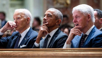 79岁克林顿突然出山，说了句罕见的话，微妙时刻，中国收到信号