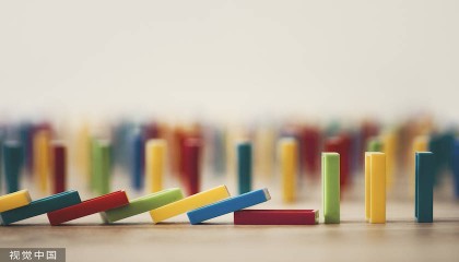 2万元存27年利息差超2.8万元！自动转存义务该由谁担？| 局外人