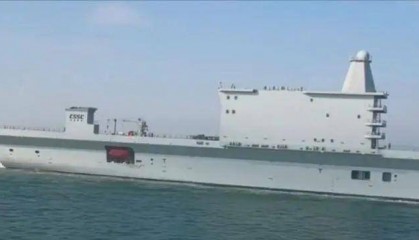 大陆突现神秘大型船,从两栖作战到无人机航母?岛内怀疑巨船用途