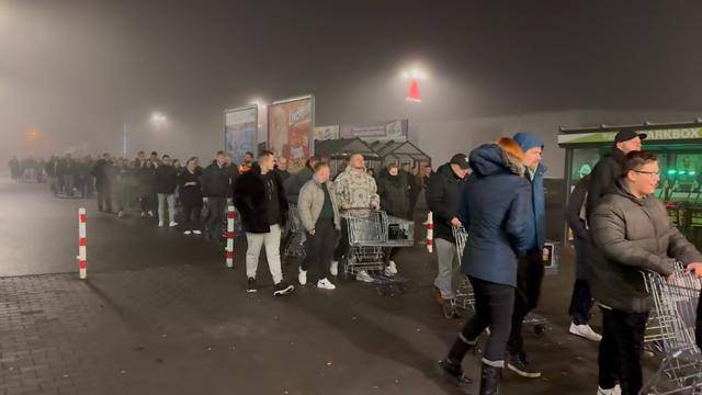 中国烟花在德国卖断货？浏阳烟花企业：今年订单迎来激增｜封面深镜
