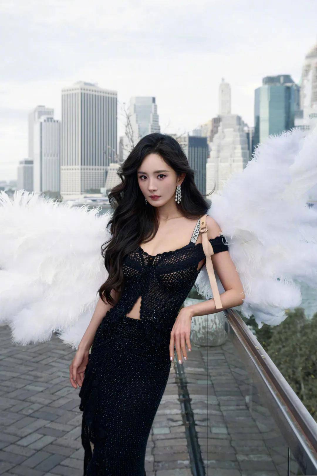 超模均龄30+、不要性感要多元，维秘秀还有新鲜感吗？