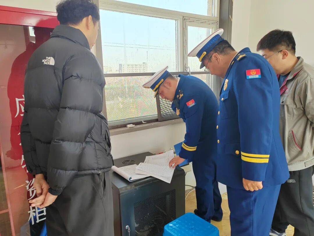 工作动态丨营口消防沿海产业基地大队深入化工企业开展消防安全检查