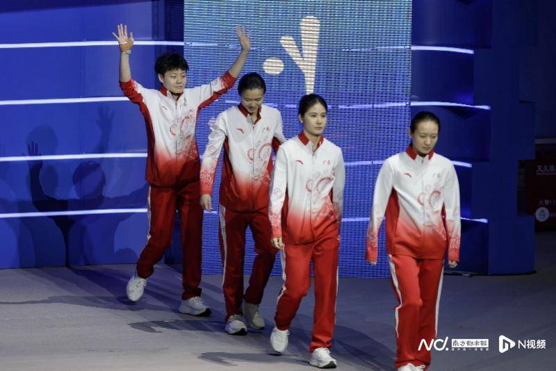 全红婵复出!携搭档一路领先助广东队摘十五运会跳水女团金牌