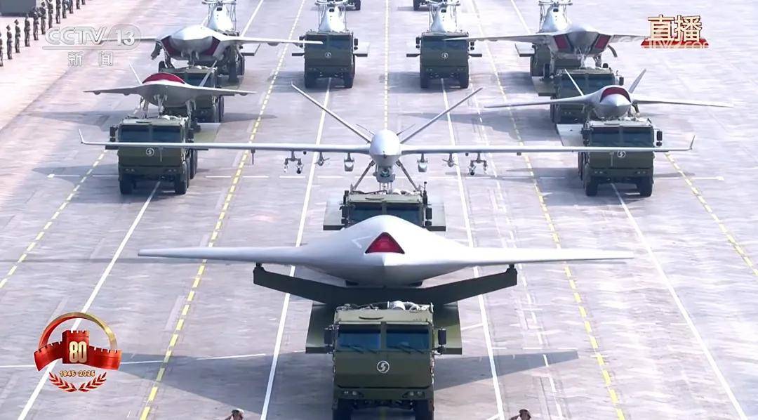 歼-35青春版?076专用舰载机?新机“超级小黄蜂”究竟是干嘛的?